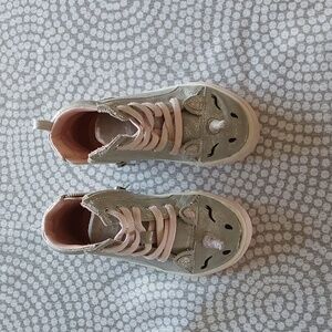 Girls toddler Unicorn High top tennis shoes